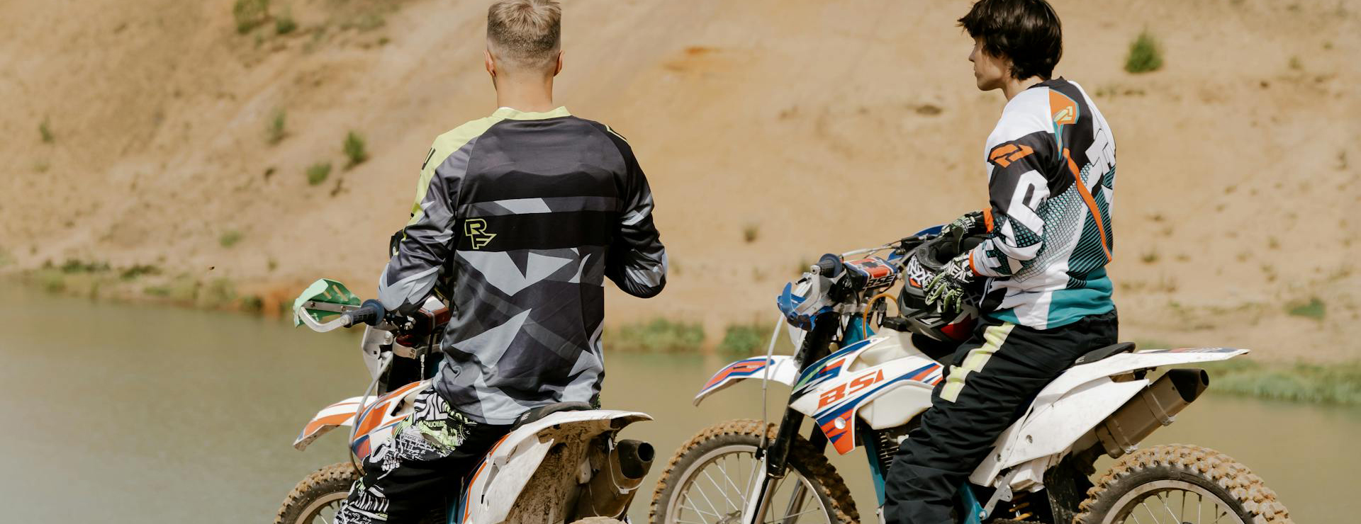 Front Page -Motorcycle Gear Shop pexels cottonbro 5803148